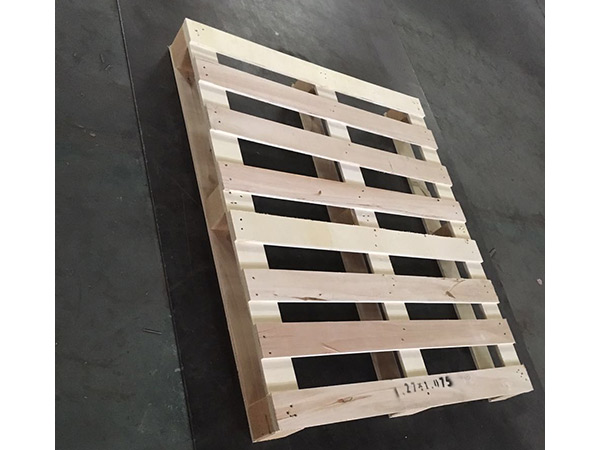 膠合板托盤(pán)